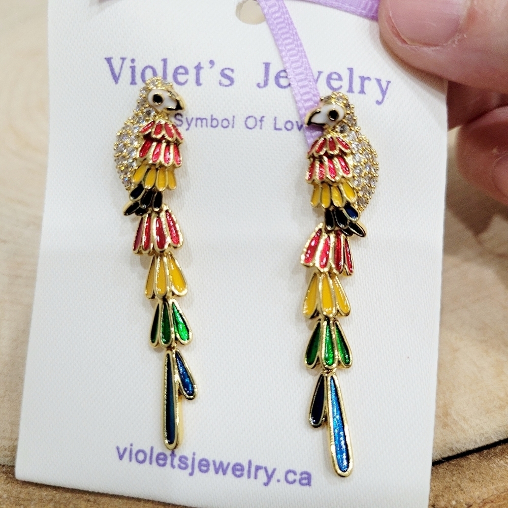 Brand New Gold Tone Parrot Earrings